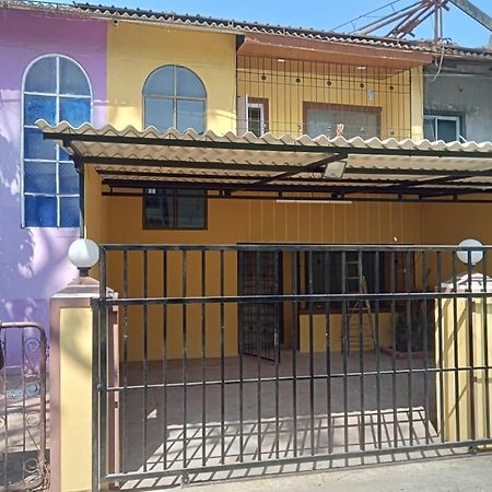Zars Villa, Lonavala Eksteriør billede